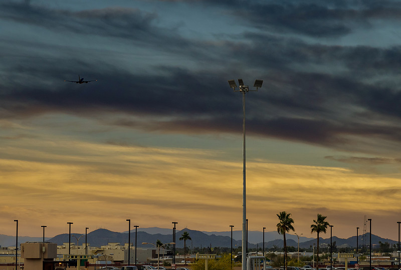 深圳市中誉通达物流有限公司