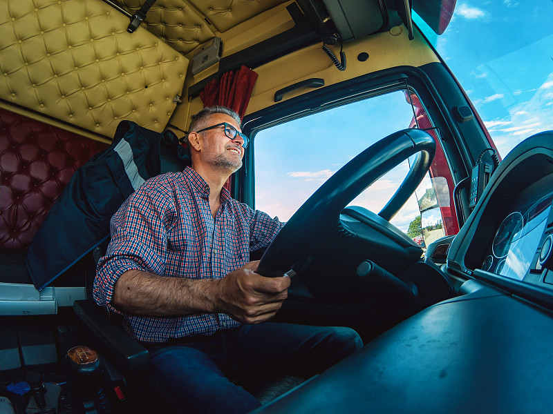 广西旭亿辉物流有限公司