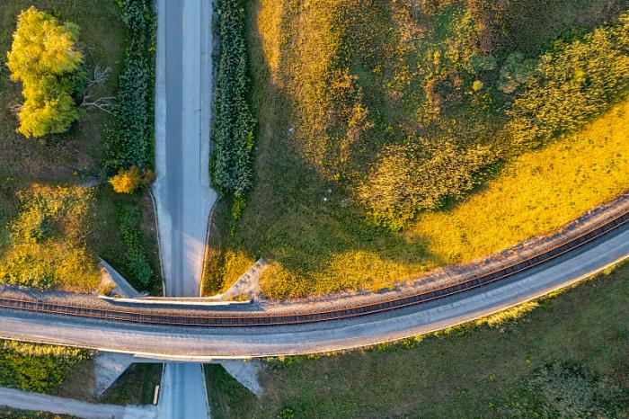 嘉峪关市宏旭物流有限公司