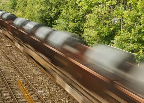 上海亿源物流有限公司