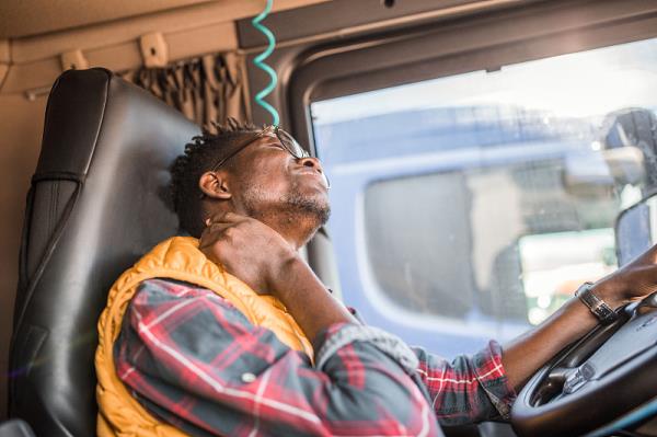 昭平县总在物流有限责任公司