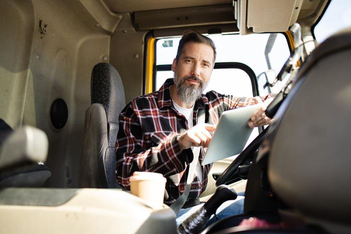 广西钦州保税港区起运物流有限公司