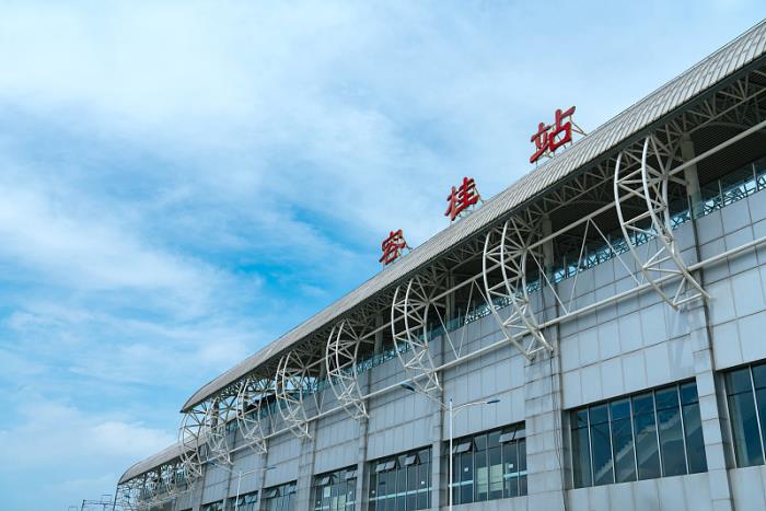 甘肃陆海通物流有限公司敦煌火车站营业部