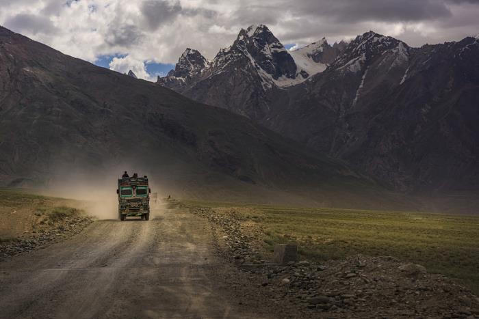 佛山市顺意龙物流有限公司