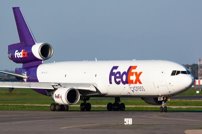 深圳市毅鸣物流有限公司