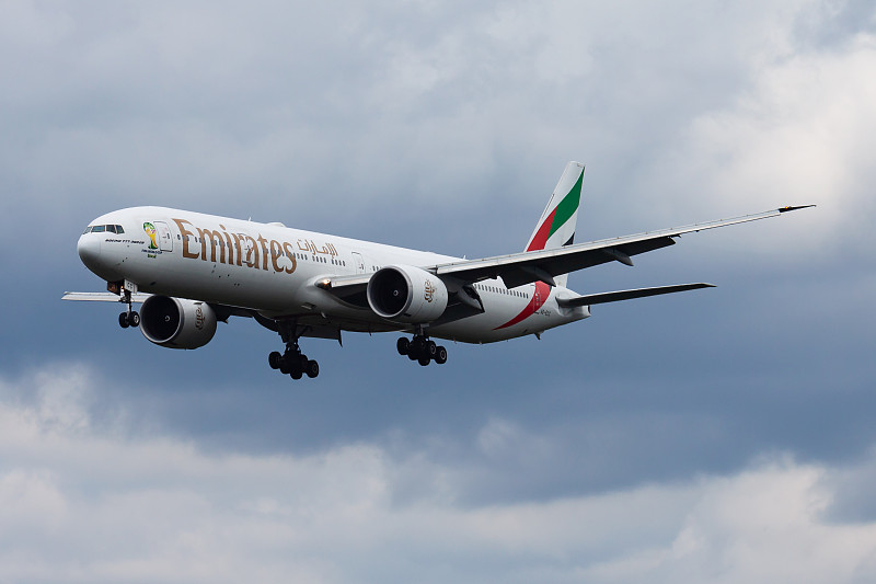 广州自拍杆采用国际空运专线8天送达澳大利亚奥尔巴尼