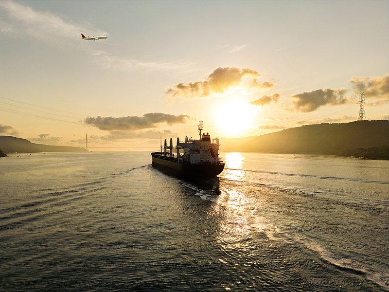 轴承钢采取台中国际海空联运运抵澳洲德文波特(Devonport) 轴承钢采取台中国际海空联运运抵澳洲德文波特(Devonport)