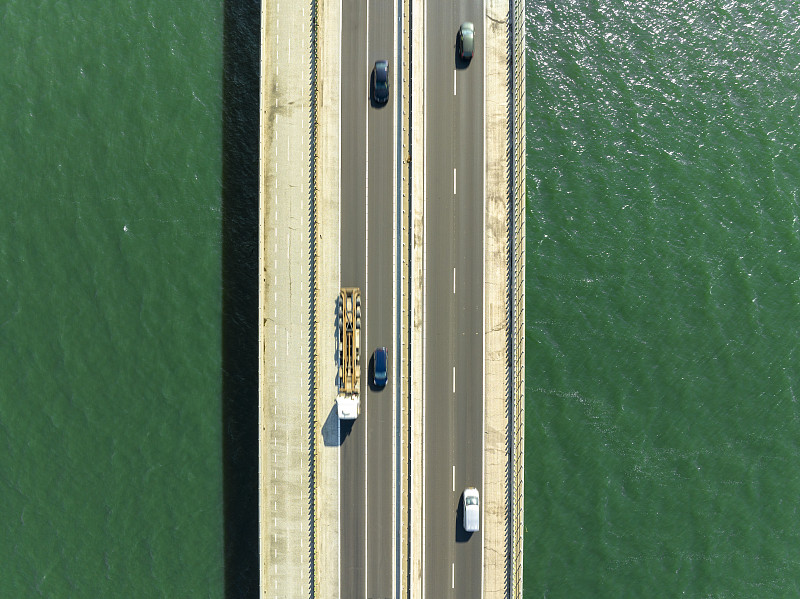 车载行车记录仪存储卡运用中国广州FCL海运运送至澳大利亚布里斯班