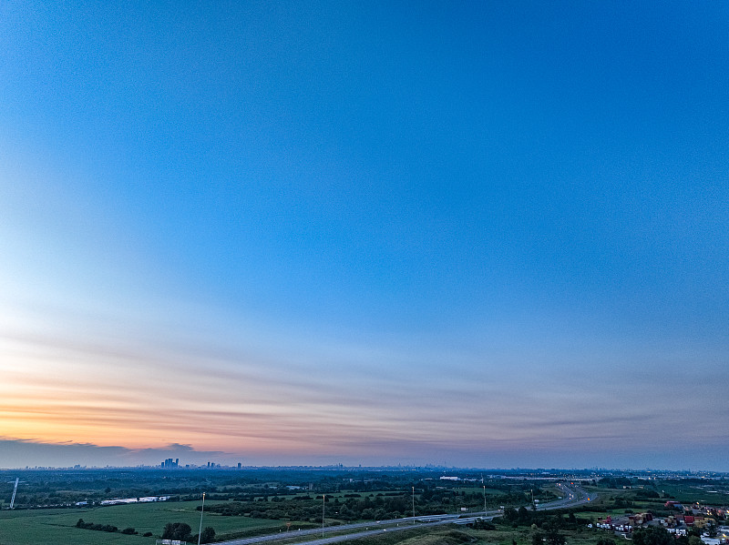 五、家具用品采用北京航空快递送到澳大利亚格拉德斯通(Gladstone)