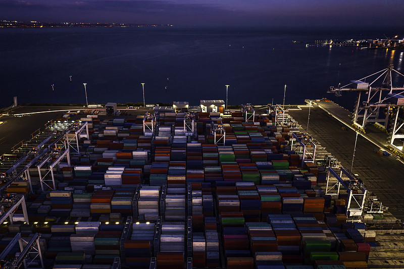 薄壁钢管应用中国大连班轮运输抵达澳洲麦凯