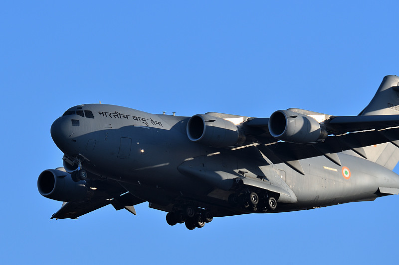 花梨木运用中国哈尔滨飞机运输配送到澳洲黑德兰港