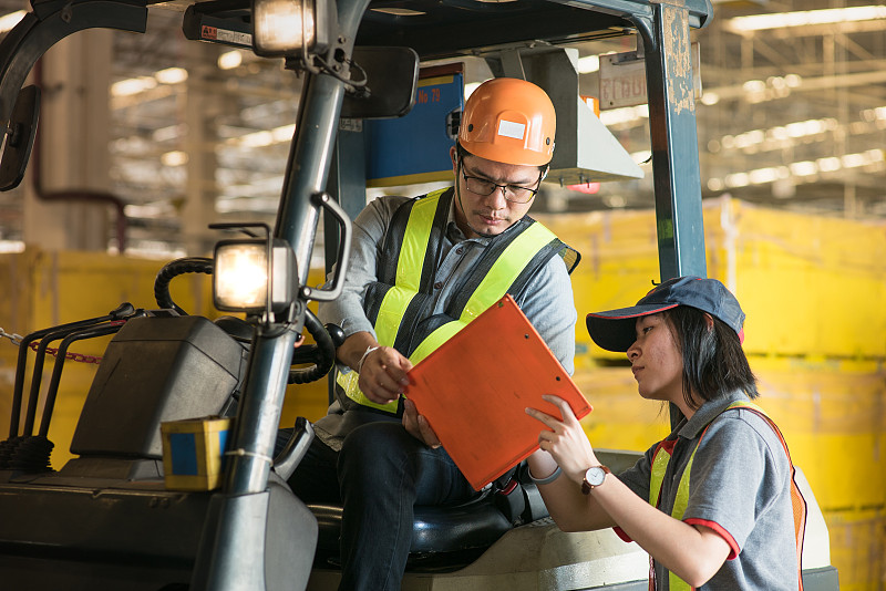 宽带钢选用中国连云港整箱海运配送到澳洲奥尔巴尼