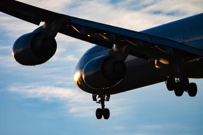 中国上海到澳大利亚德文波特的耳机/音箱/蓝牙音响采用加急空运4天内送到