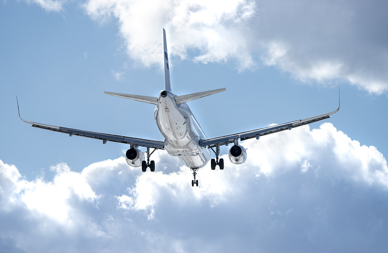 新能源产品借用福州空运门到门专线配送到澳洲布里斯班(Brisbane)