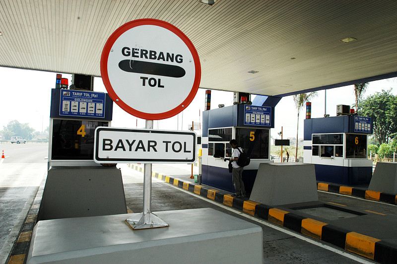 灯具通过中国哈尔滨空运门到门专线速递到悉尼 (Sydney)