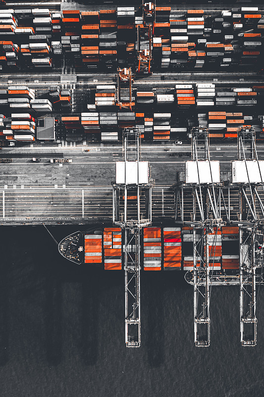 马桶/蹲便器/小便器借用中国高雄集装箱运输承运至澳大利亚兰瑟斯顿