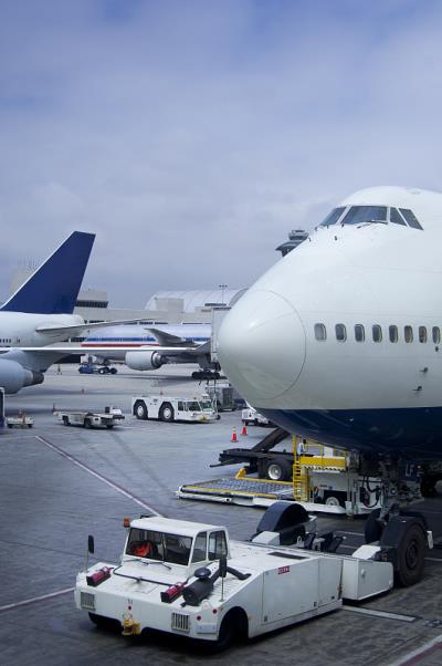 医用防护服/口罩使用大连整箱海运完整送达澳大利亚凯恩斯