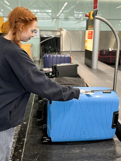 成都苹果、柑橘使用国际空运专线7天内送达朗塞斯顿