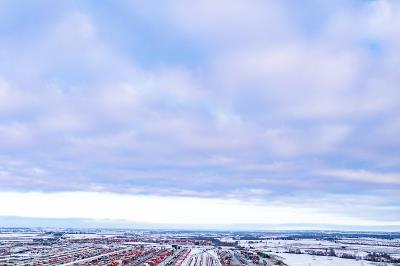 中国北京到黑德兰港 (Port Hedland)的钢铁使用国际空运专线3天内配送到