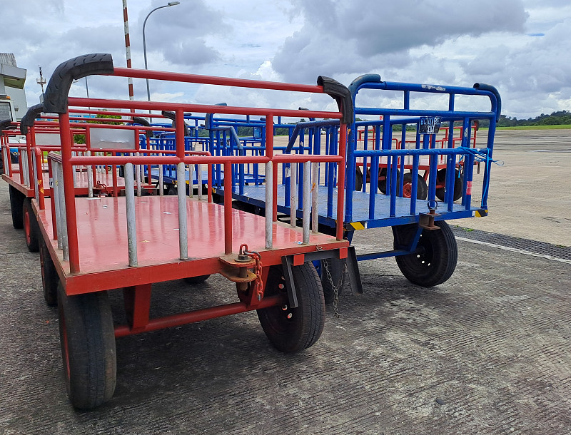 水产品借助中国大连船运递送到澳大利亚林肯港(PortLincoln)