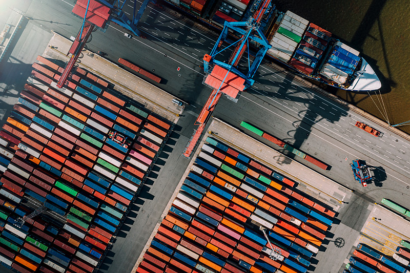 锂电池选用香港船运运送至澳大利亚埃斯佩兰斯