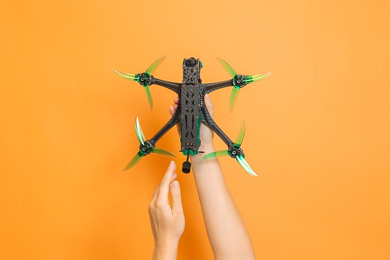 钢尺选用广州国际航空货运送到澳大利亚德文波特