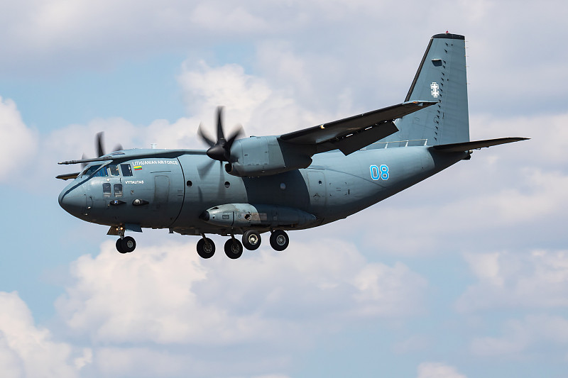 深圳船舶通讯设备采用空运物流专线3天内送到澳洲弗里曼特尔