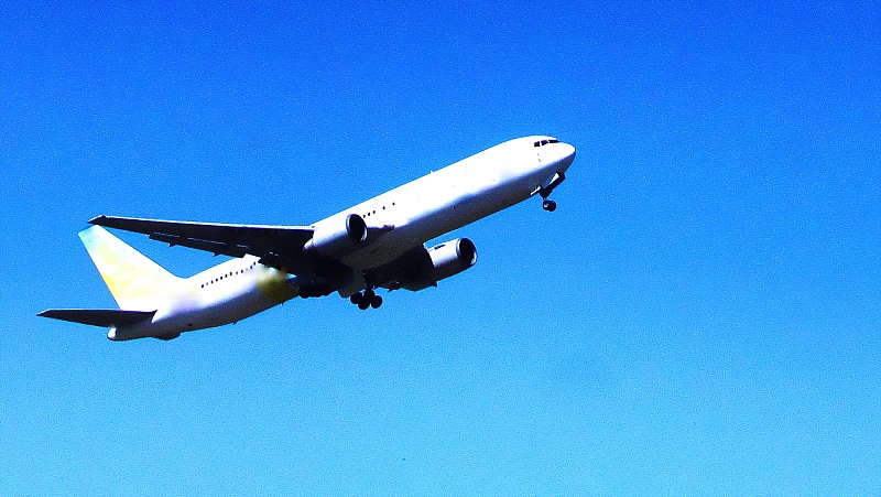 塑料收纳盒选用中国南京跨境海空联运送达澳洲纽卡斯尔