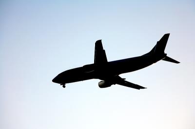 中国昆明到霍巴特 (Hobart)的烤架使用空运专线3天内送达