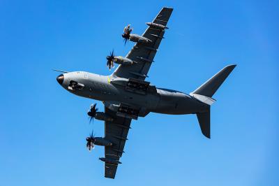 中国鄂州到澳洲阿什伯顿(Ashburton)的医用防护服/口罩采用航空运输11天内送到