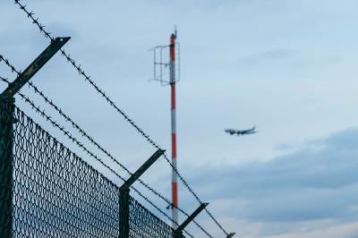 >中国北京泡芙使用飞机运输8天内配送到澳洲林肯港(PortLincoln)