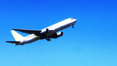 塑料收纳盒选用中国南京跨境海空联运送达澳洲纽卡斯尔