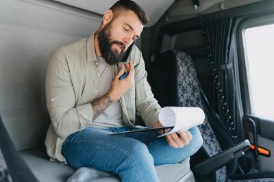 空调被采纳中国深圳海上运输承运至澳大利亚麦凯(Mackay)