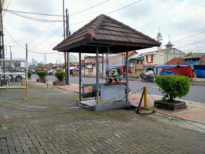 小米无线充电器经中国东莞国际航空货运速递到兰瑟斯顿