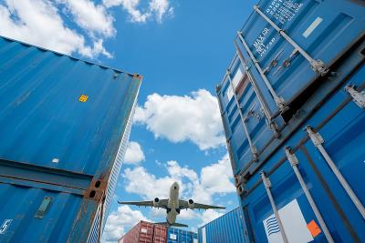中国广州羽绒服使用优先空运15天内送到达尔文 (Darwin)