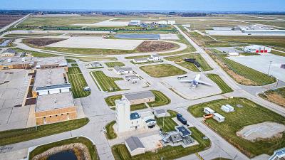 中国厦门至澳大利亚汤斯维尔的薇诺娜防晒霜采用航空快递5天速递到