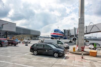色带采纳广州海洋运输派送至阿德莱德 (Adelaide)