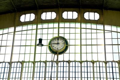 木制音响中国上海整箱海运运送至澳大利亚悉尼(Sydney)
