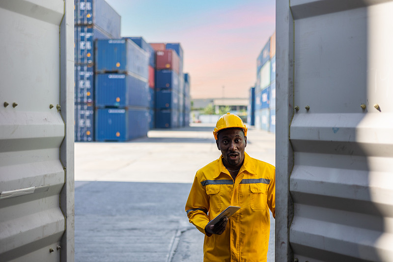 阿曼国际物流巨头收购全球货代SFS