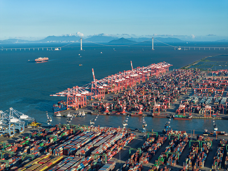 中国到加拿大空运和海运对比