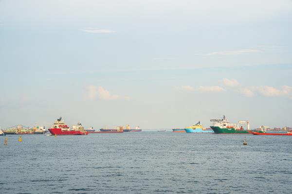 选择我们货代公司代理，开启无忧物流之旅