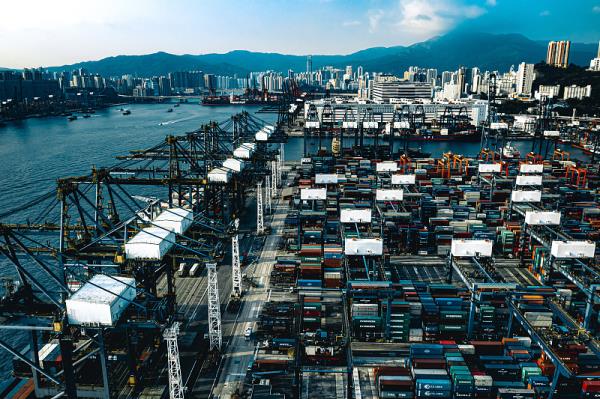 如何辨别海外集运公司是否正规?