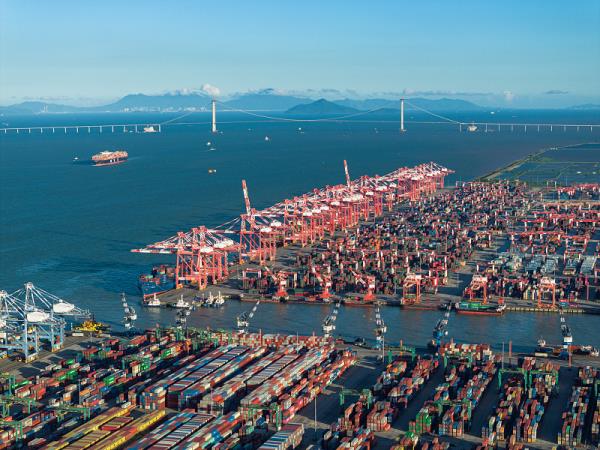 中国到加拿大空运和海运对比