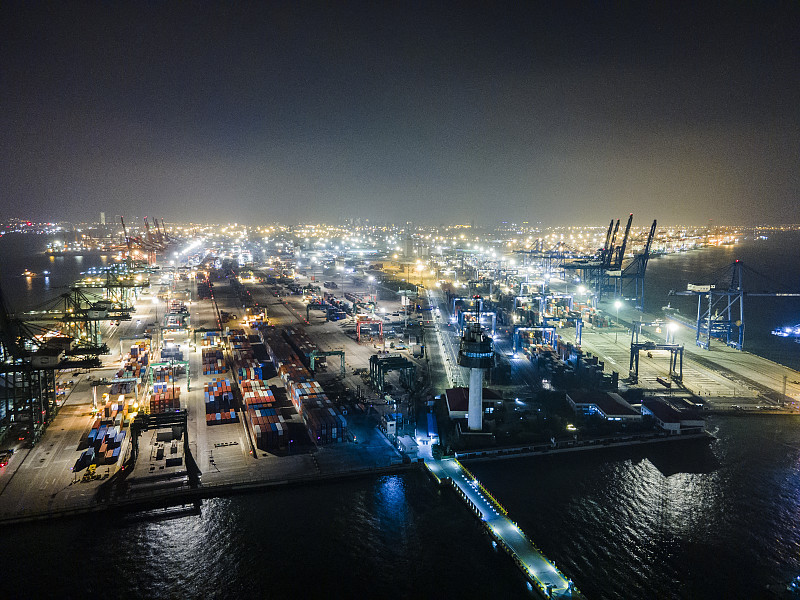 找颂唯物流海运家具到加拿大温哥华就那么简单