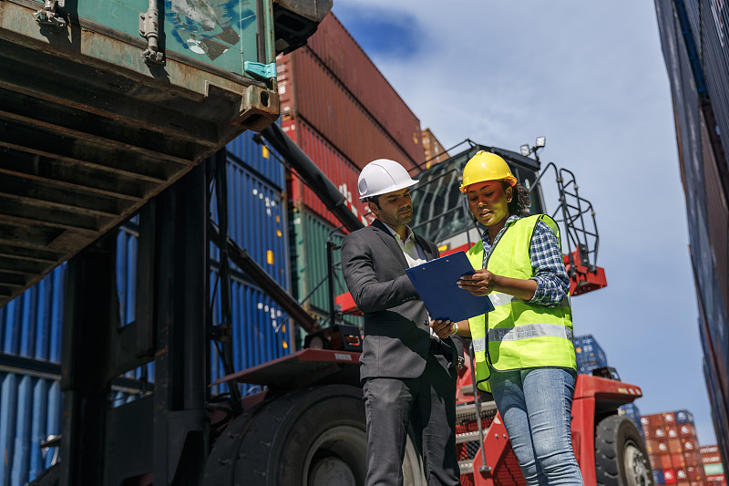 加拿大关税如何查（中国到加拿大海运物流费用关税估算）