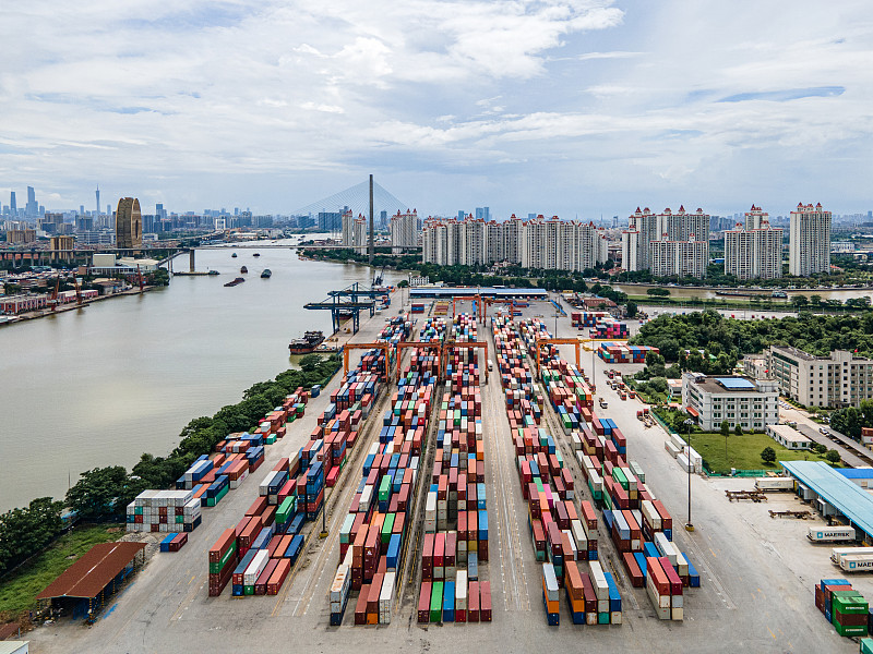 娃娃机海运运输到加拿大，散货拼箱双清包税到门的运输服务