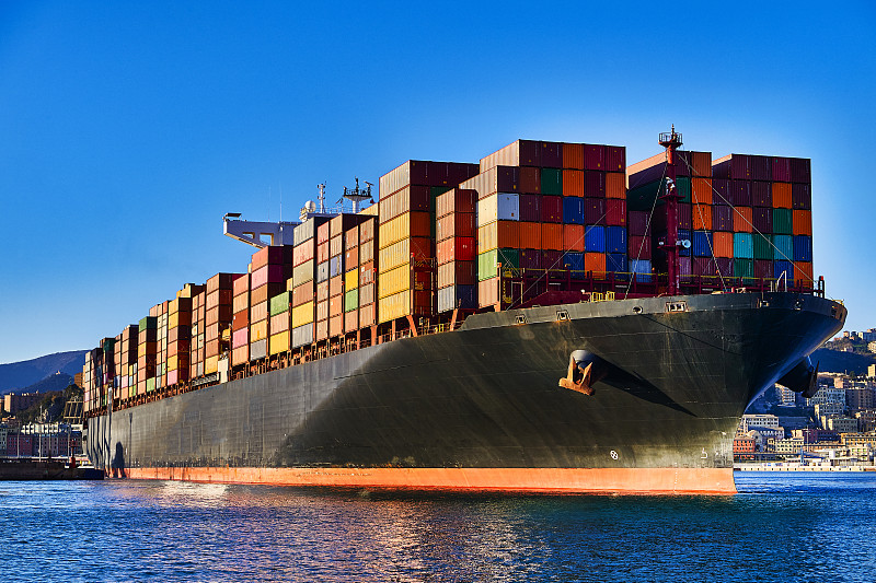 寄衣服到加拿大海运费用多少