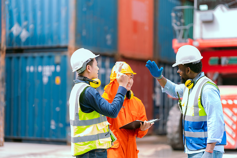 跨境卖家如何降低海运成本