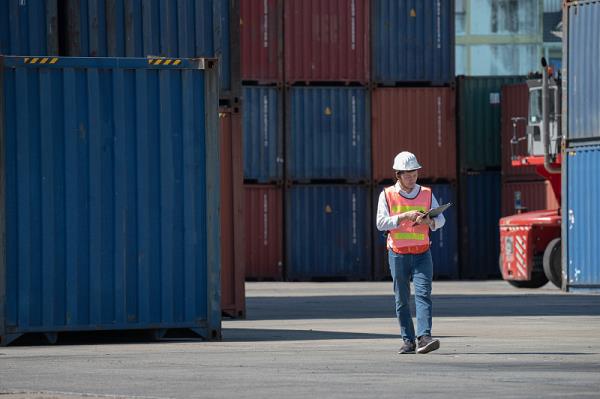 遥控电动玩具海运到加拿大哪家好？