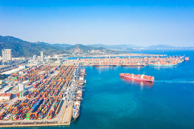 中国到加拿大空运一公斤货物费用是多少,需要多久